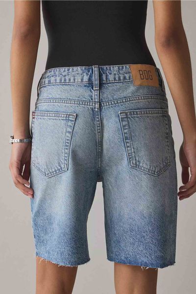 Шорти BDG Tori Mid Rise Cutoff Jort Tinted Denim