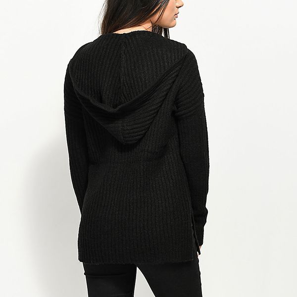 Светр Almost Famous Kyia V-Neck Hooded Black Sweater