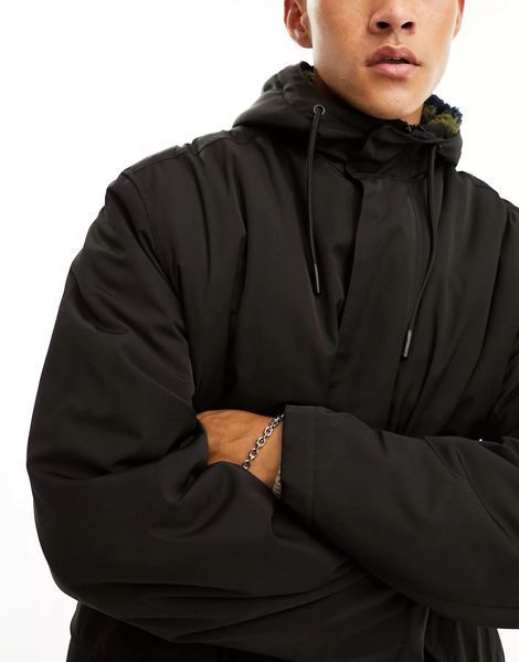 Парка Asos Design parka camo print borg lining black