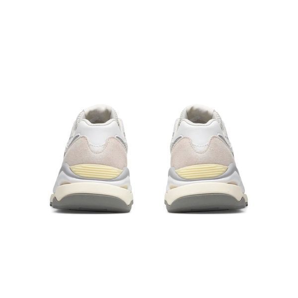 Кросівки New Balance 5740 Moonbeam Dawn Glow